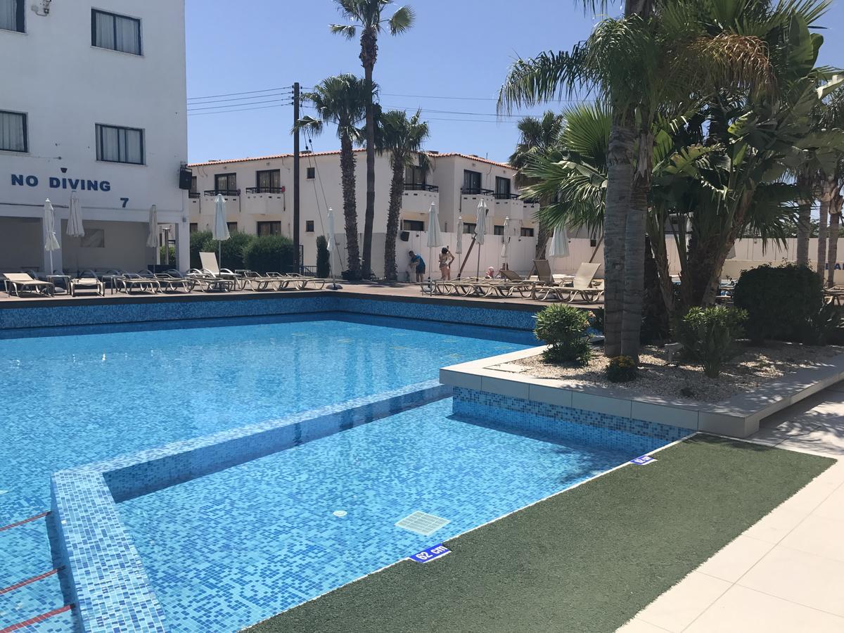 Apartment In Ajia Napa Zewnętrze zdjęcie